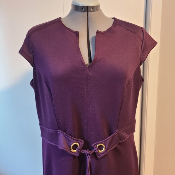14 Shelby & Palmer Purple Plum Dress - Picture 7 of 7